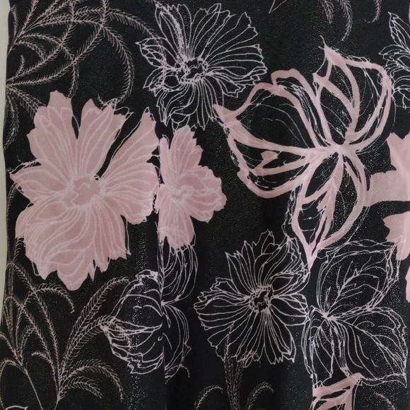 Tempted Black and Pink Floral Top - Picture 2 of 7